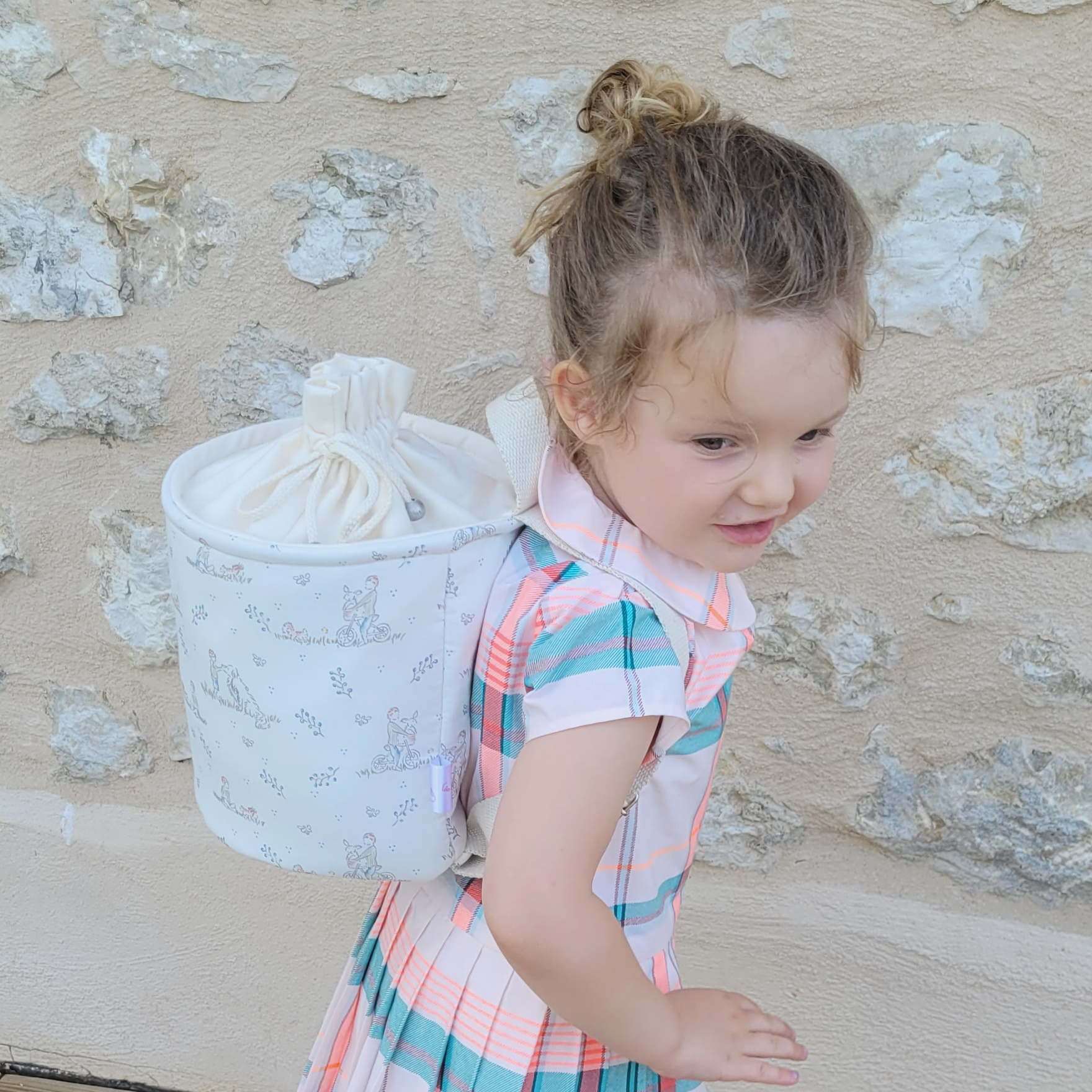 Sac enfant ou bébé pochon en tissu avec texte mes petits trésors -  couleur au choix